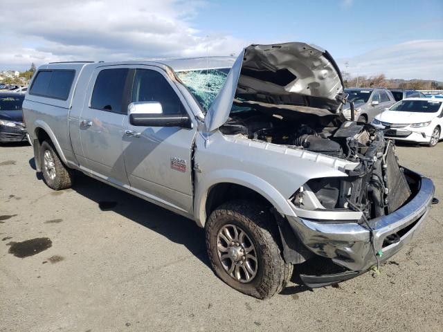 3D73Y3HL4BG585630 - 2011 DODGE RAM 3500 SILVER photo 4