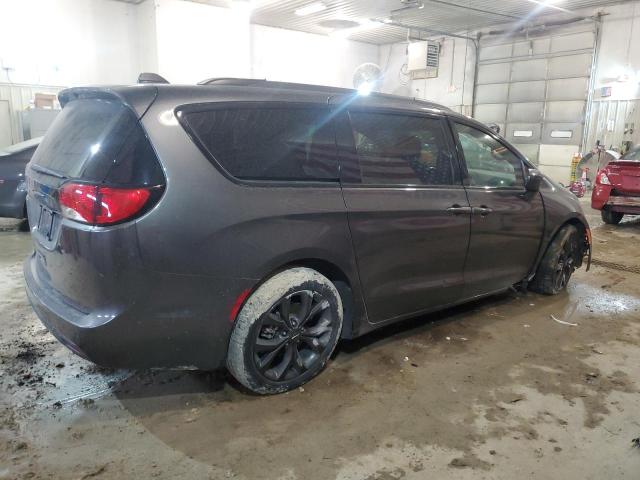 2C4RC1EG7KR715053 - 2019 CHRYSLER PACIFICA TOURING L PLUS GRAY photo 3