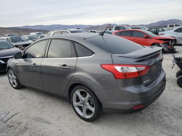 1FAHP3J25CL118277 - 2012 FORD FOCUS TITANIUM GRAY photo 2