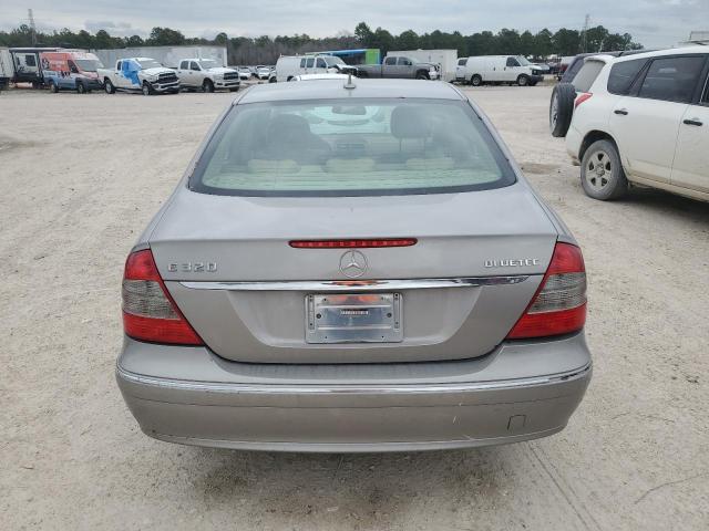 WDBUF22X38B191725 - 2008 MERCEDES-BENZ E 320 CDI GRAY photo 6