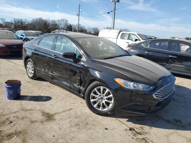 3FA6P0G77HR369111 - 2017 FORD FUSION S BLACK photo 4