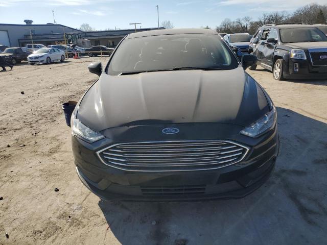 3FA6P0G77HR369111 - 2017 FORD FUSION S BLACK photo 5