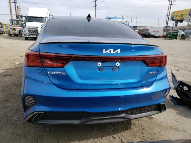 3KPF54AD8NE471171 - 2022 KIA FORTE GT LINE BLUE photo 6