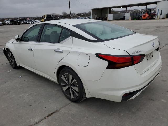 1N4BL4DV9KC131464 - 2019 NISSAN ALTIMA SV WHITE photo 2