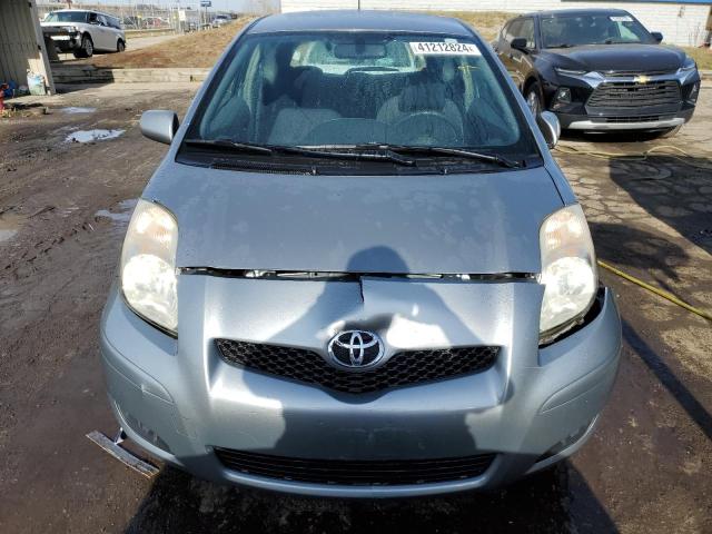 JTDJT903795241581 - 2009 TOYOTA YARIS SILVER photo 5