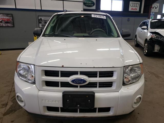 1FMCU5K30BKC71424 - 2011 FORD ESCAPE HYBRID WHITE photo 5