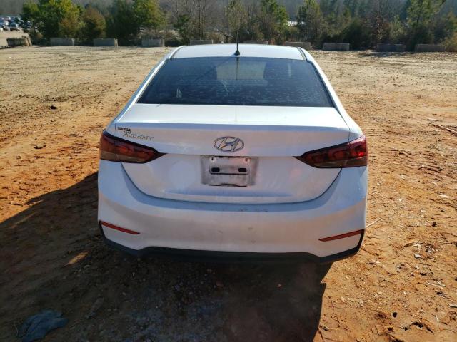 3KPC24A30KE042279 - 2019 HYUNDAI ACCENT SE WHITE photo 6