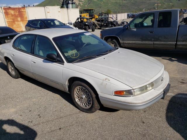 2C3HC56F6VH658139 - 1997 CHRYSLER LHS WHITE photo 4