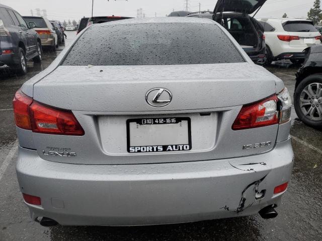 JTHBK262765013569 - 2006 LEXUS IS 250 SILVER photo 6