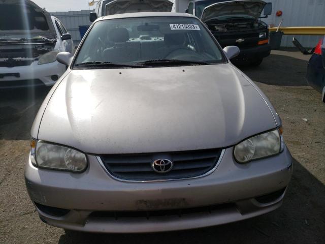 1NXBR12EX1Z523688 - 2001 TOYOTA COROLLA CE TAN photo 5