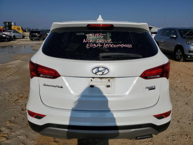 5NMZTDLB4HH032335 - 2017 HYUNDAI SANTA FE S WHITE photo 6