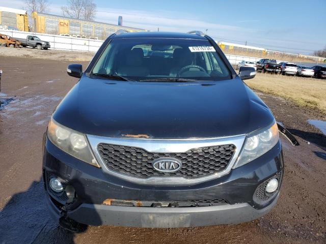 5XYKT3A60DG421592 - 2013 KIA SORENTO LX BLACK photo 5