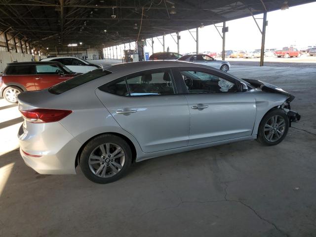 5NPD84LF2HH173129 - 2017 HYUNDAI ELANTRA SE SILVER photo 3