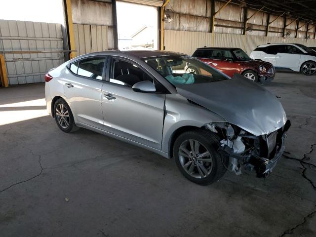 5NPD84LF2HH173129 - 2017 HYUNDAI ELANTRA SE SILVER photo 4