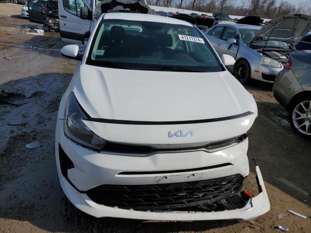 3KPA24AD3NE509120 - 2022 KIA RIO LX WHITE photo 5