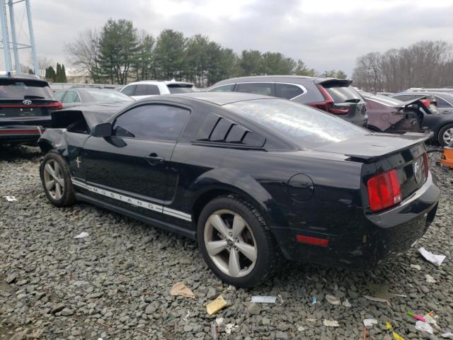 1ZVFT80N575362010 - 2007 FORD MUSTANG BLACK photo 2