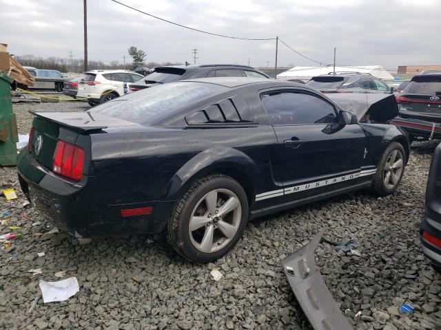 1ZVFT80N575362010 - 2007 FORD MUSTANG BLACK photo 3