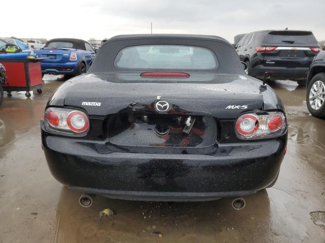 JM1NC25F660117886 - 2006 MAZDA MX-5 MIATA BLACK photo 6