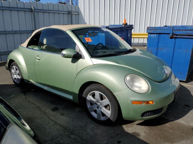 3VWRG31YX7M409748 - 2007 VOLKSWAGEN NEW BEETLE GREEN photo 4