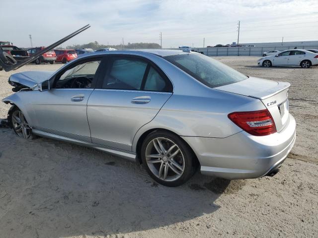 WDDGF4HB1DR297071 - 2013 MERCEDES-BENZ C 250 SILVER photo 2