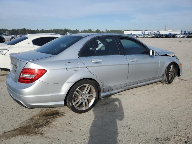 WDDGF4HB1DR297071 - 2013 MERCEDES-BENZ C 250 SILVER photo 3