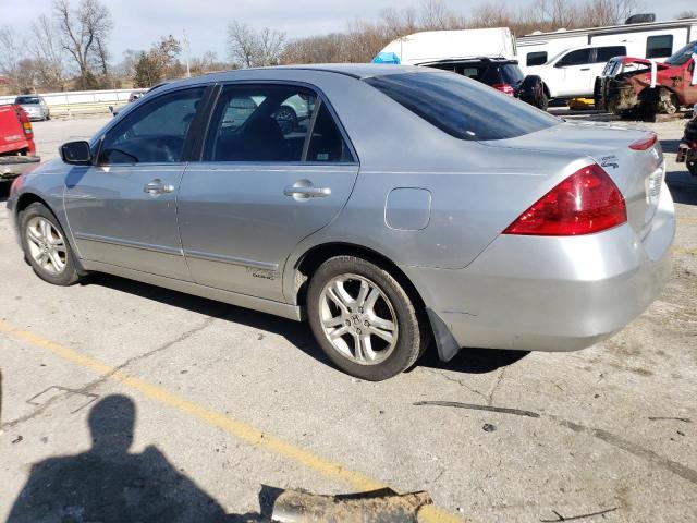 1HGCM55726A109617 - 2006 HONDA ACCORD EX SILVER photo 2