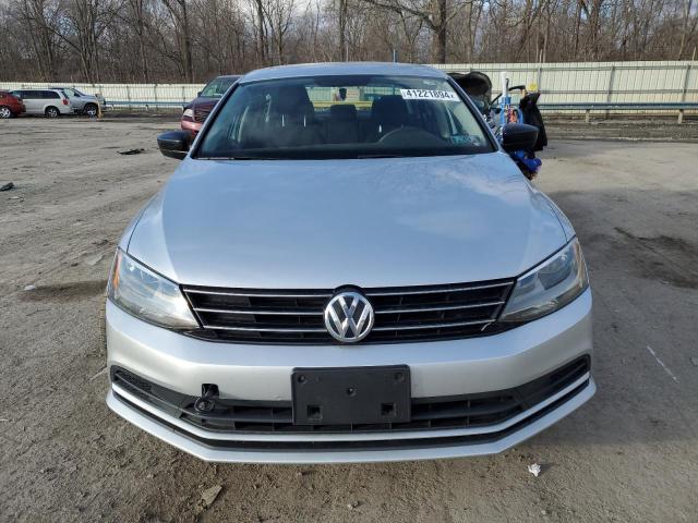 3VWD17AJ5FM245748 - 2015 VOLKSWAGEN JETTA SE SILVER photo 5