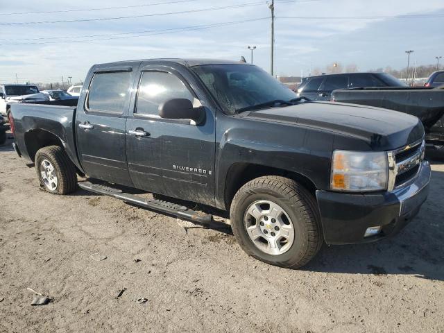 2GCEK13C681185764 - 2008 CHEVROLET SILVERADO K1500 BLACK photo 4