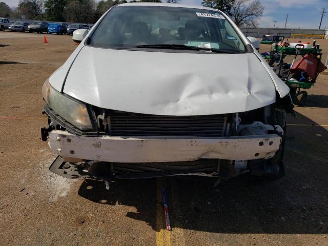 2HGFB2F54CH561497 - 2012 HONDA CIVIC LX WHITE photo 5