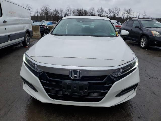 1HGCV1F14JA101110 - 2018 HONDA ACCORD LX WHITE photo 5