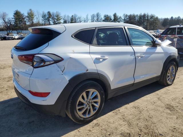 KM8J23A49HU456788 - 2017 HYUNDAI TUCSON SE WHITE photo 3