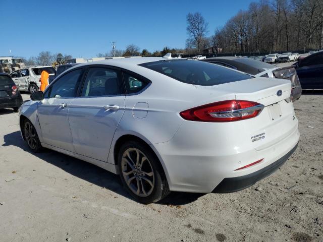 3FA6P0CD8LR194081 - 2020 FORD FUSION SEL WHITE photo 2