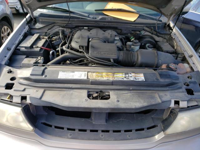 5LMFU28A2YLJ24863 - 2000 LINCOLN NAVIGATOR 棕色 照片 12