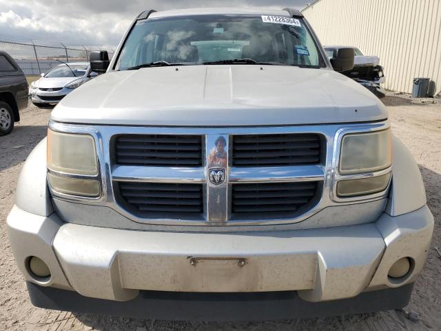 1D8GT28K89W528694 - 2009 DODGE NITRO SE SILVER photo 5