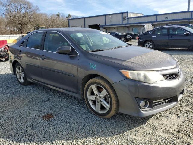 4T1BF1FK0EU837039 - 2014 TOYOTA CAMRY L GRAY photo 4