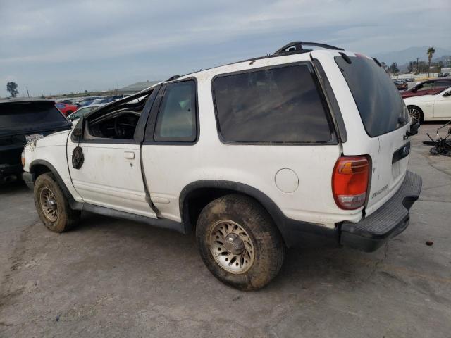 1FMYU22E2XUC36577 - 1999 FORD EXPLORER WHITE photo 2