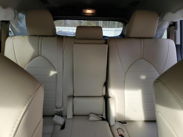 5TDGZRAH4NS134379 - 2022 TOYOTA HIGHLANDER XLE WHITE photo 10