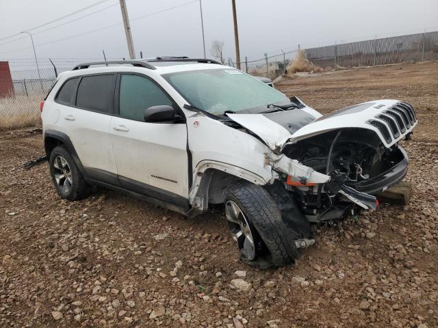1C4PJMBS4GW163629 - 2016 JEEP CHEROKEE TRAILHAWK WHITE photo 4