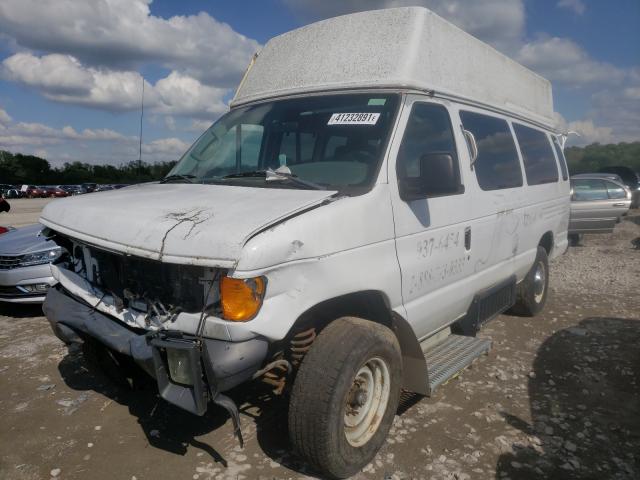 1FTSS34L36DA27722 - 2006 FORD ECONOLINE E350 SUPER DUTY VAN WHITE photo 2