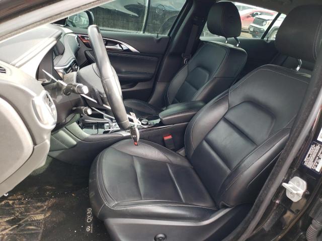 SJKCH5CR3HA017908 - 2017 INFINITI QX30 BASE Schwarz Foto 7
