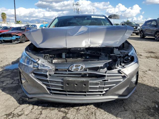 KMHD74LF0LU950307 - 2020 HYUNDAI ELANTRA SE GRAY photo 5