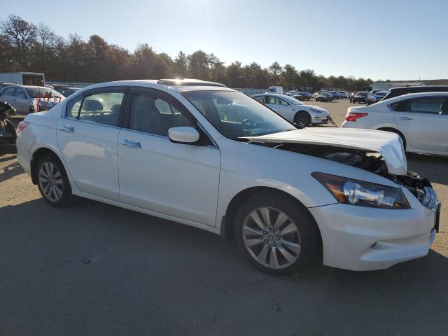 1HGCP3F83CA011307 - 2012 HONDA ACCORD EXL WHITE photo 4