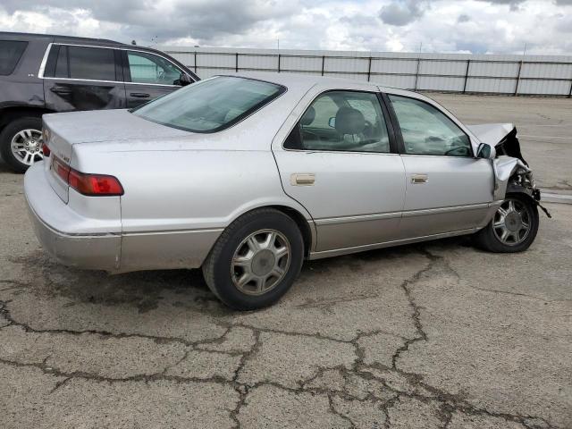 JT2BG22K1V0012091 - 1997 TOYOTA CAMRY LE TWO TONE photo 3