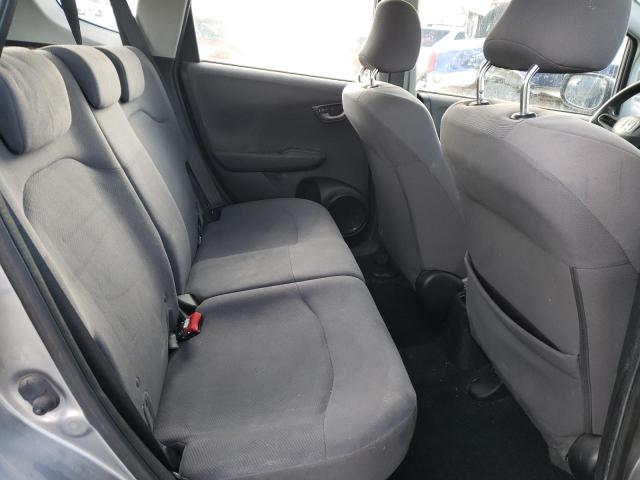 JHMGE88299S006139 - 2009 HONDA FIT GRAY photo 10