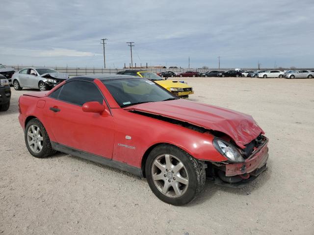 WDBKK47F5XF099151 - 1999 MERCEDES-BENZ SLK 230 KOMPRESSOR RED photo 4