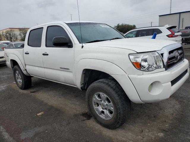 3TMJU62N19M073344 - 2009 TOYOTA TACOMA DOUBLE CAB PRERUNNER WHITE photo 4