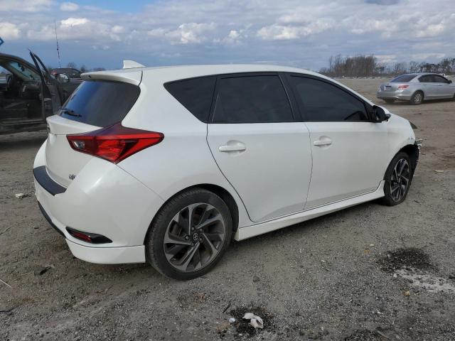 JTNKARJE1GJ523242 - 2016 TOYOTA SCION IM WHITE photo 3