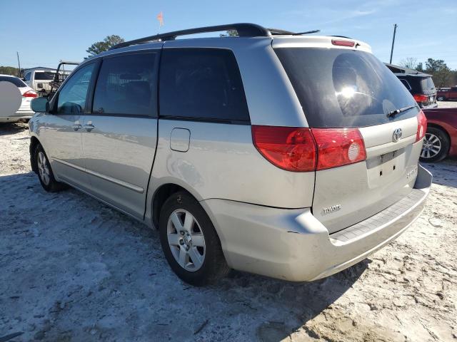 5TDYK4CC3AS316730 - 2010 TOYOTA SIENNA XLE SILVER photo 2