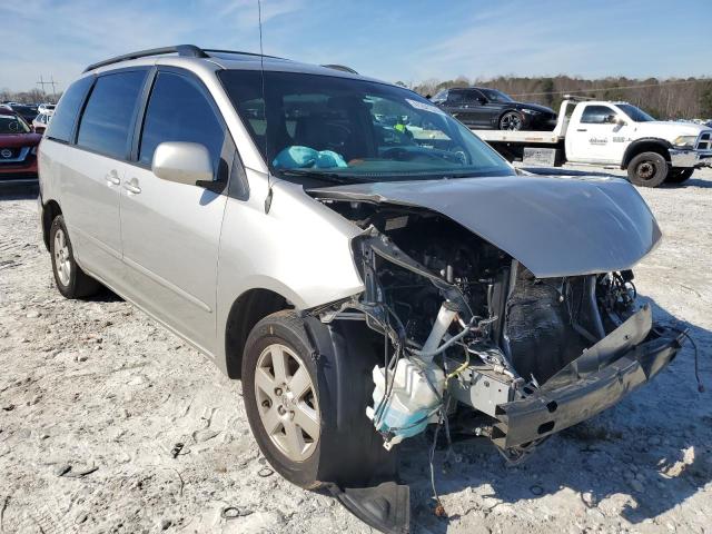 5TDYK4CC3AS316730 - 2010 TOYOTA SIENNA XLE SILVER photo 4