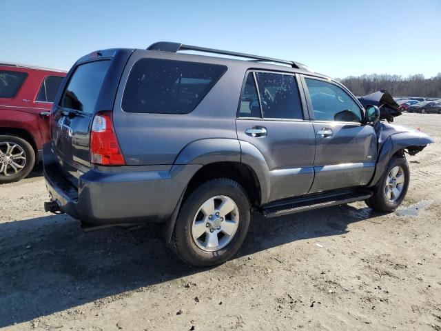 JTEZU14R978068377 - 2007 TOYOTA 4RUNNER SR5 GRAY photo 3